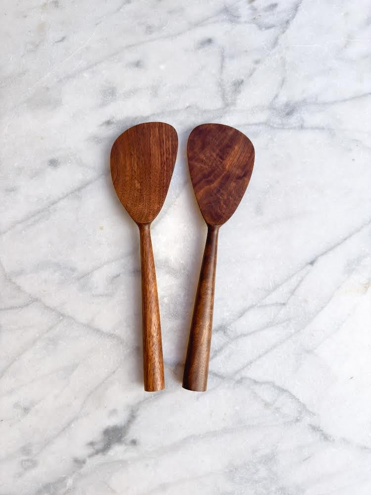 Modern Salad Servers - Walnut