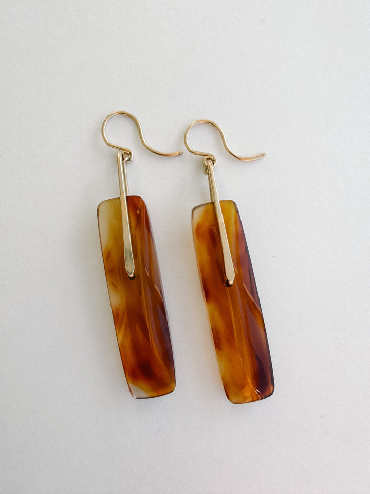 One-of-a-Kind 14K Gold Montana Agate Dangle Earrings with Oscillating Hooks