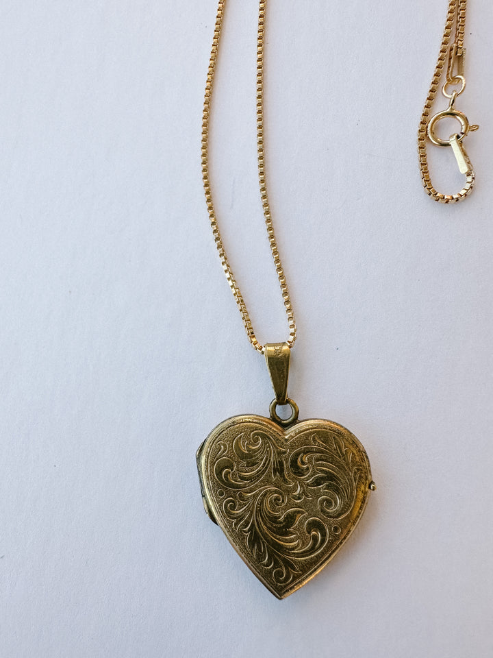 Vintage Heart Locket & Necklace