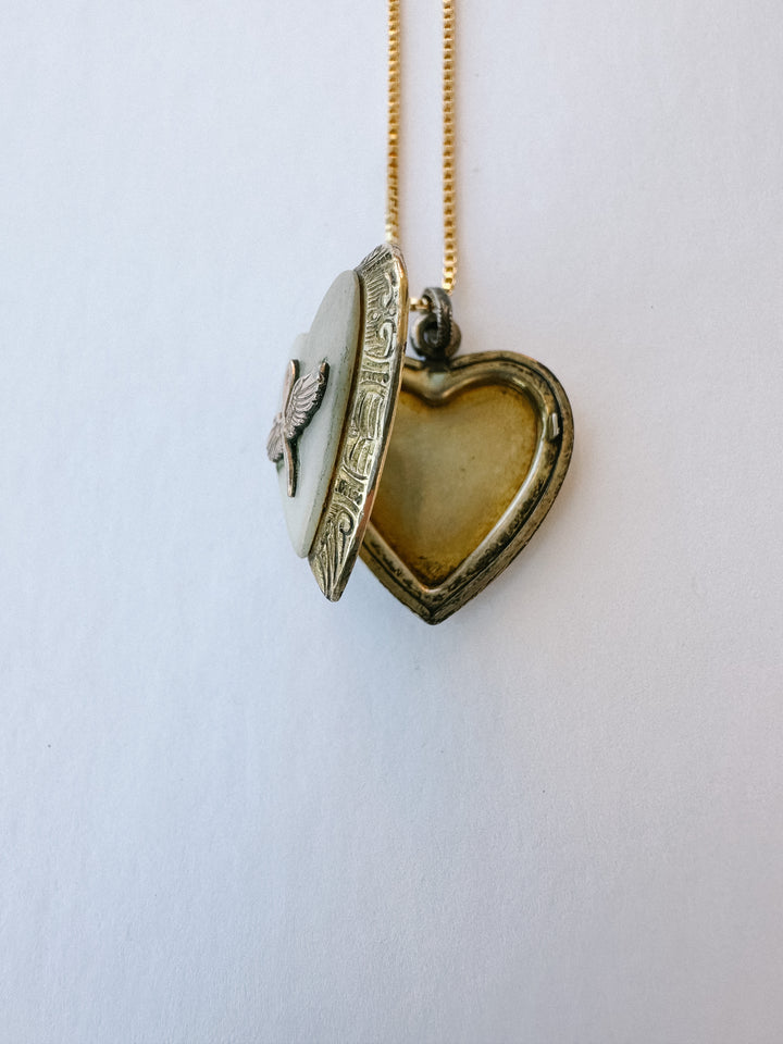 Vintage Airforce Mother of Pearl Heart Locket & Necklace