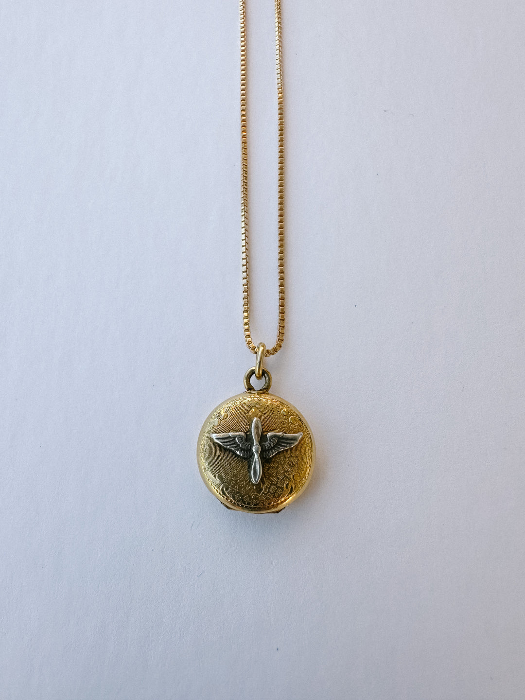 Vintage Airforce Small Gold/Silver Locket & Necklace