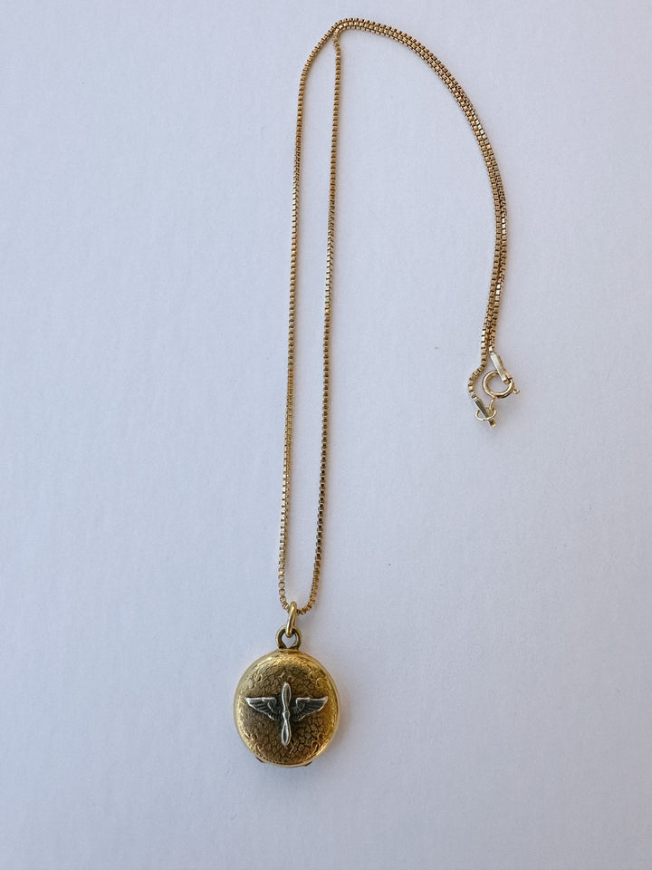 Vintage Airforce Small Gold/Silver Locket & Necklace