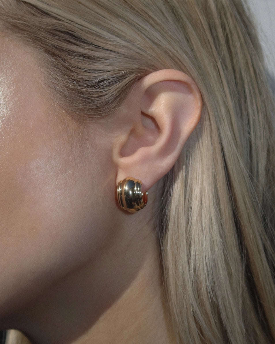 Alondra Gold Hoops