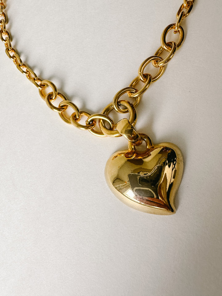 Vintage 18" Long Gold Heart Charm Necklace